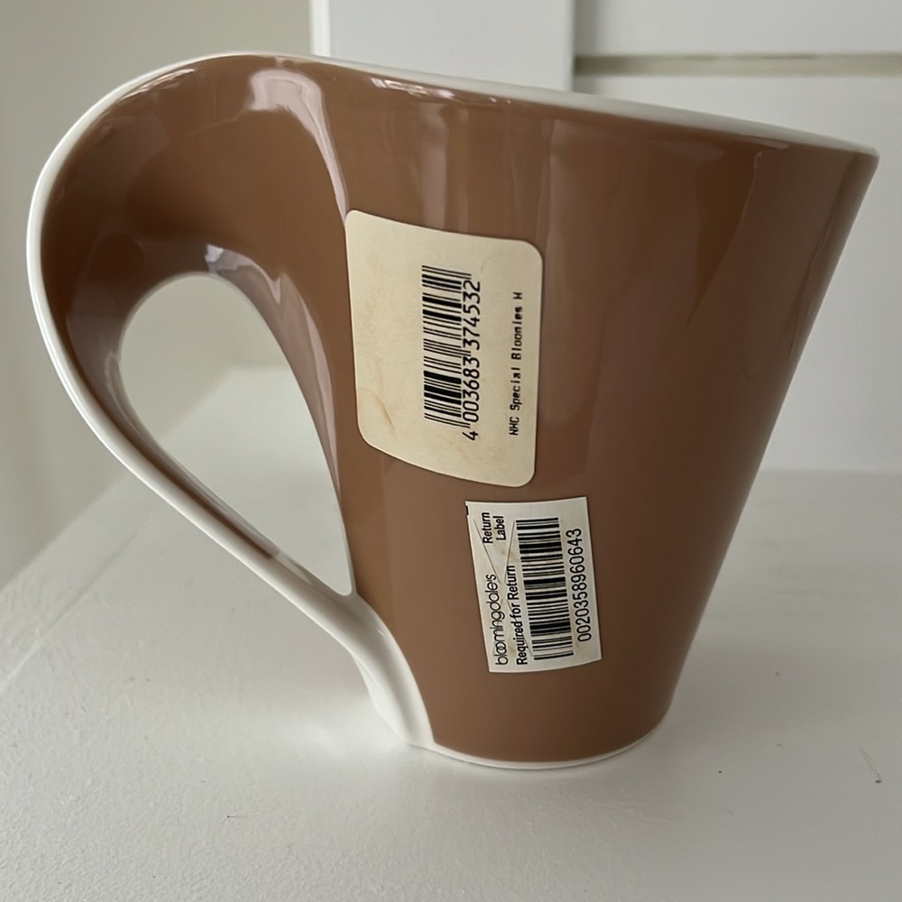 Villeroy and Boch Bloomingdale’s Big Brown Coffee Mug NWT - Picture 2 of 3